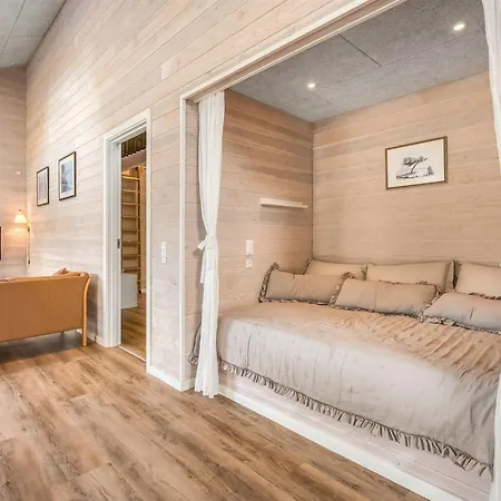 Fridel - 400m From The Sea By Interhome